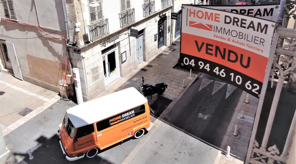 Agence Immobilière Six Fours - Façade Home Dream