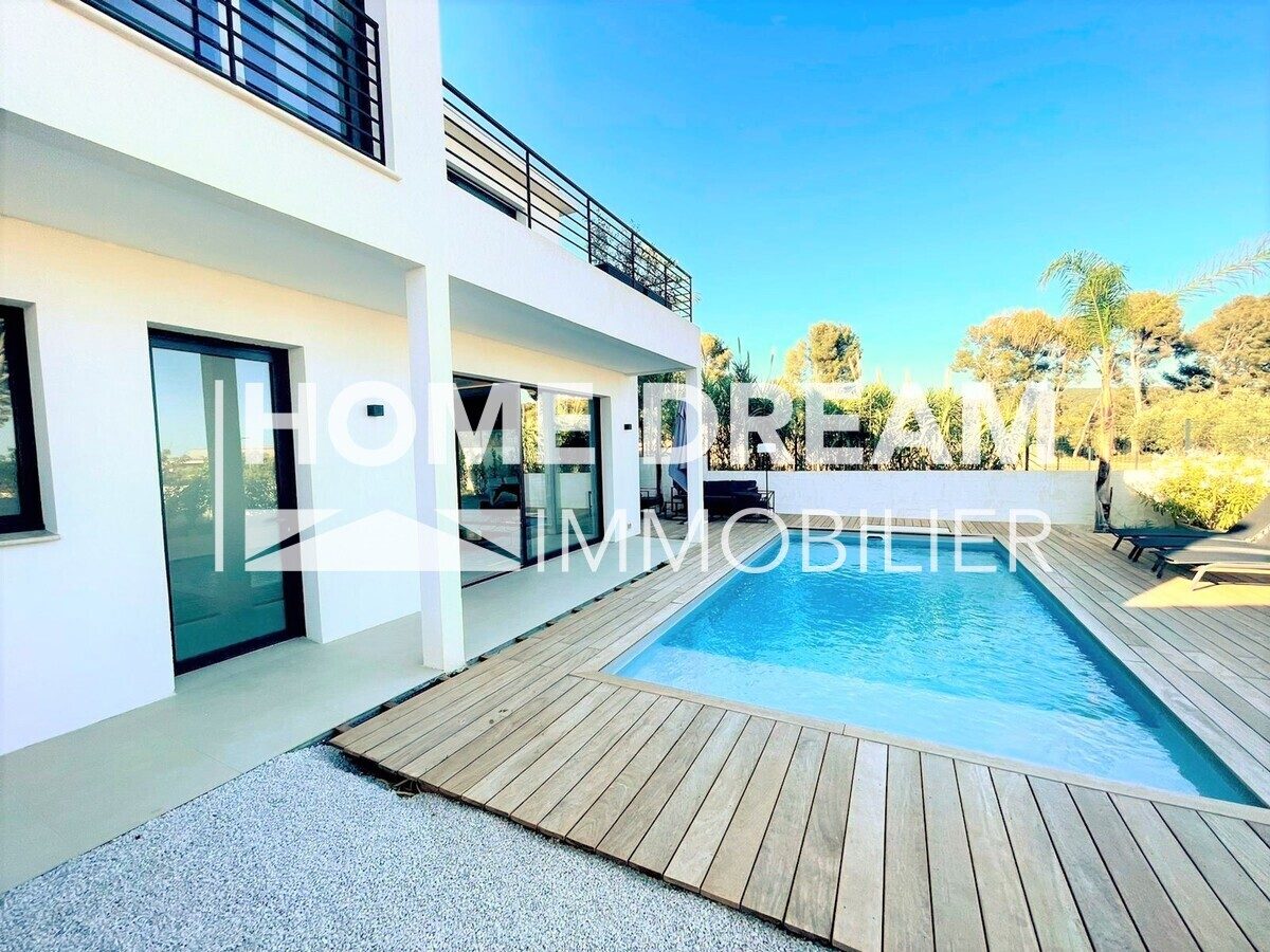 Vente Maison 180m² 6 Pièces à La Ciotat (13600) - Home Dream Immobilier